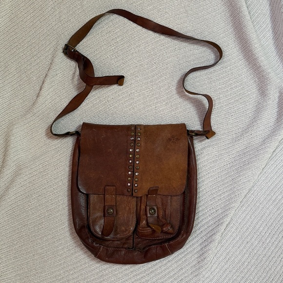 Patricia Nash Handbags - Patricia Nash Leather Armeno Crossbody Messenger